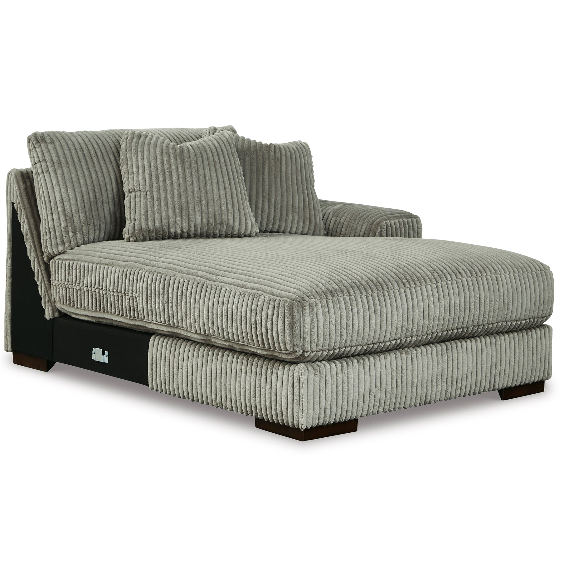 Lindyn 3-Piece Sectional with Chaise