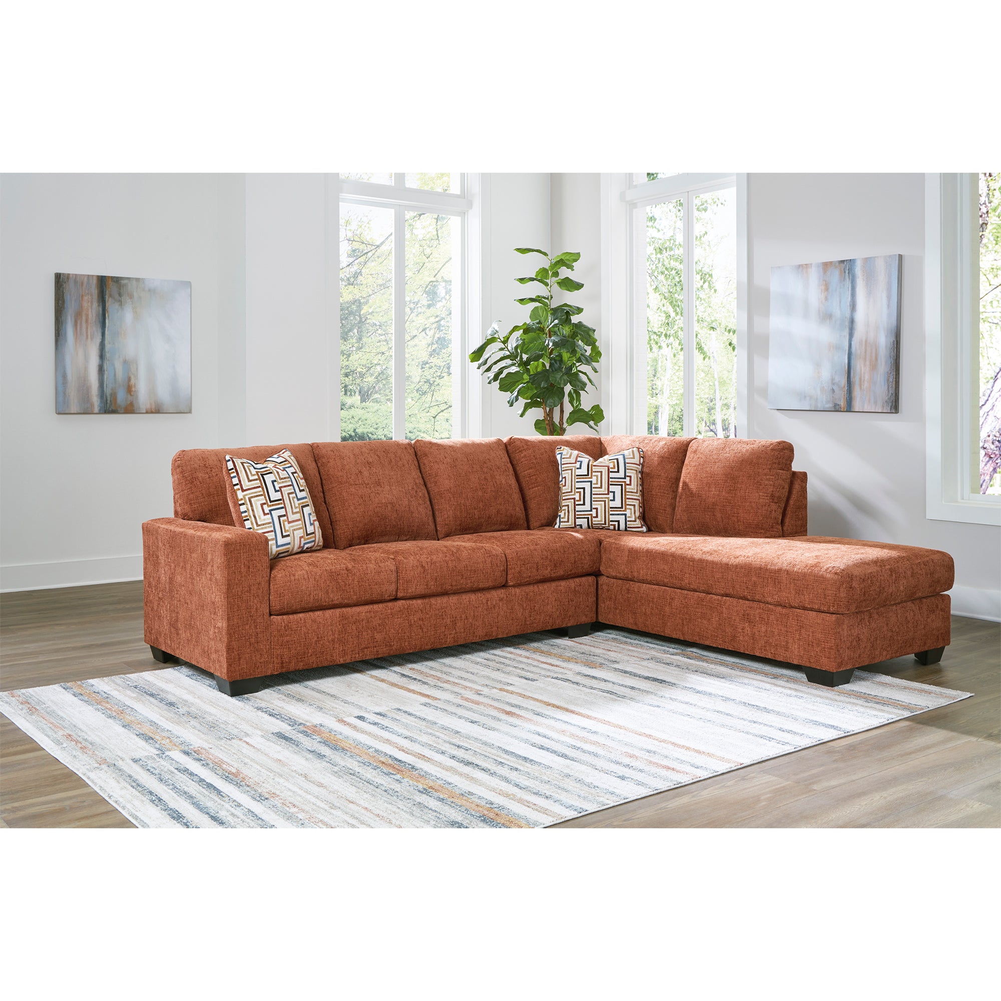 Aviemore 2-Piece Sectional with Chaise