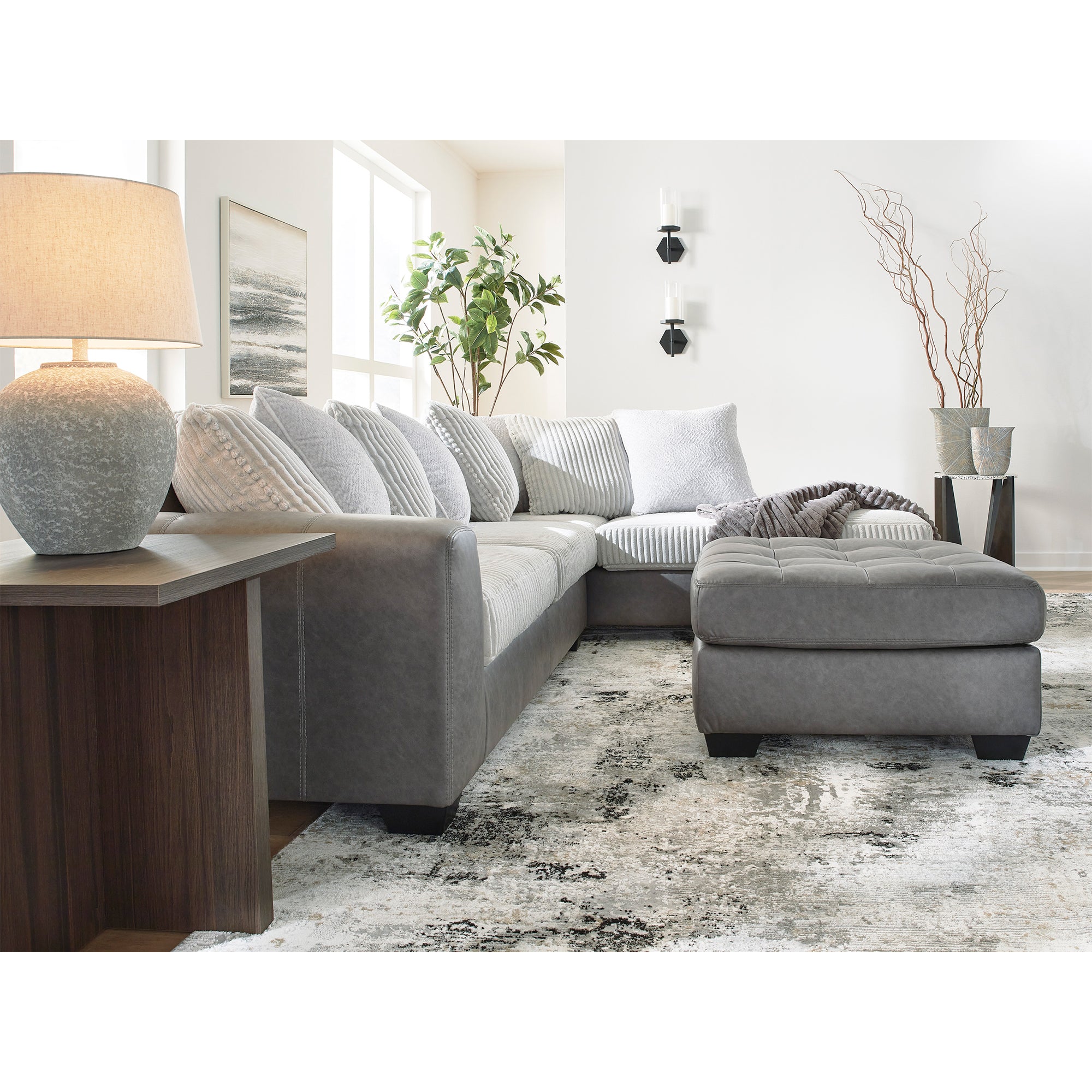 Clairette Court 2-Piece Sectional with Chaise