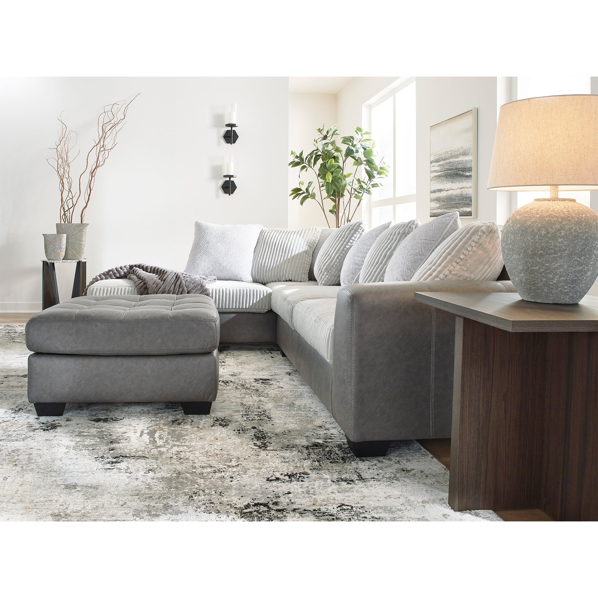 Clairette Court 2-Piece Sectional with Chaise