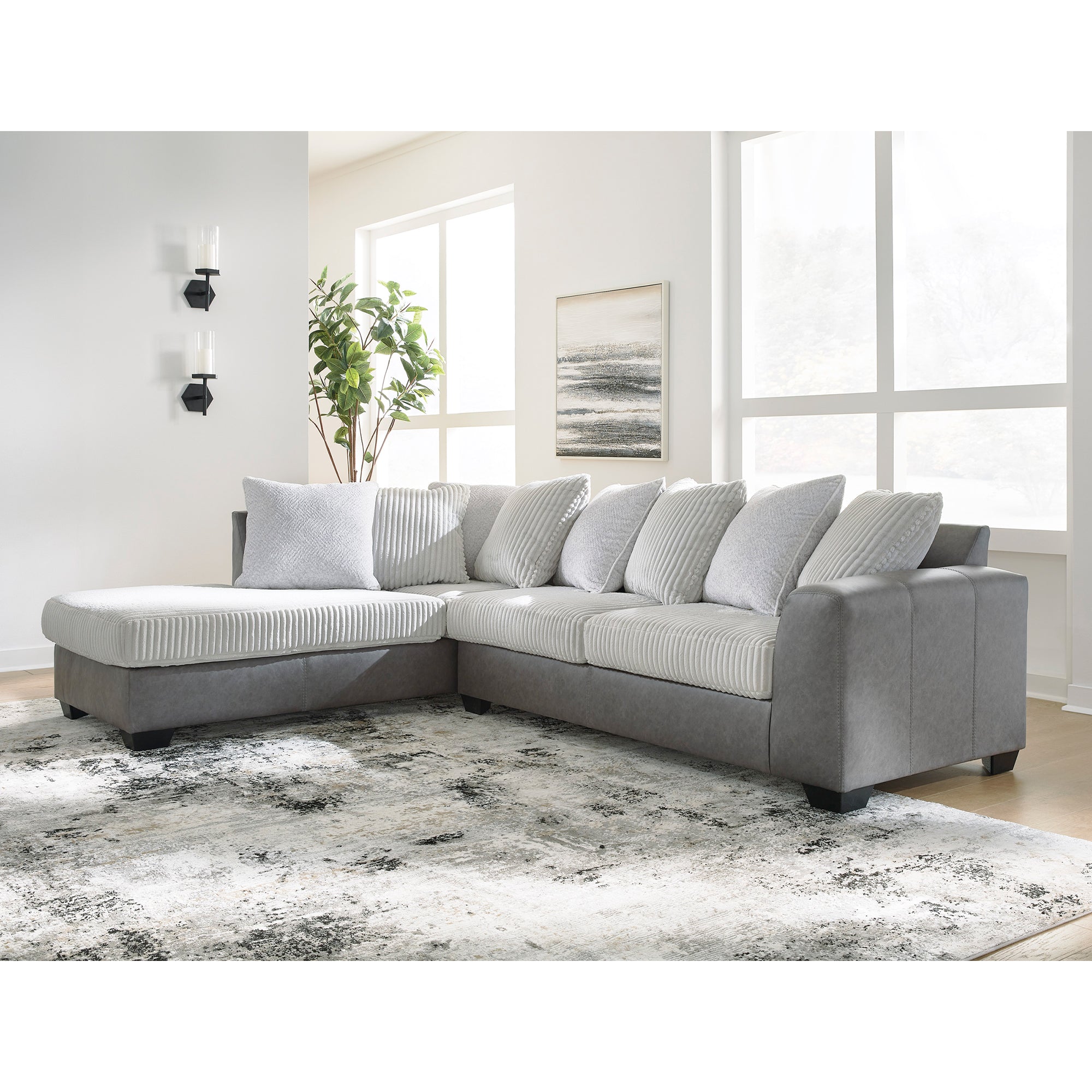 Clairette Court 2-Piece Sectional with Chaise