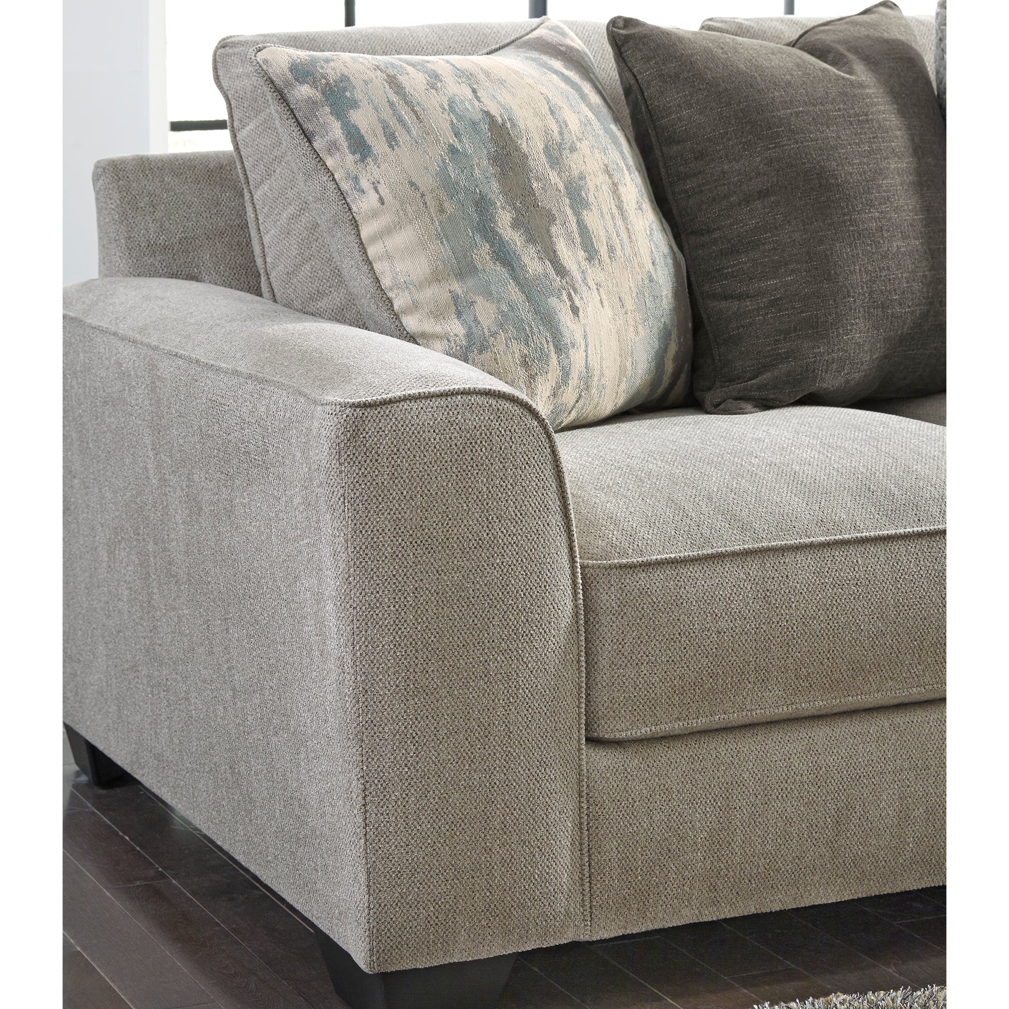Ardsley 2-Piece Sectional with Chaise DETAIL