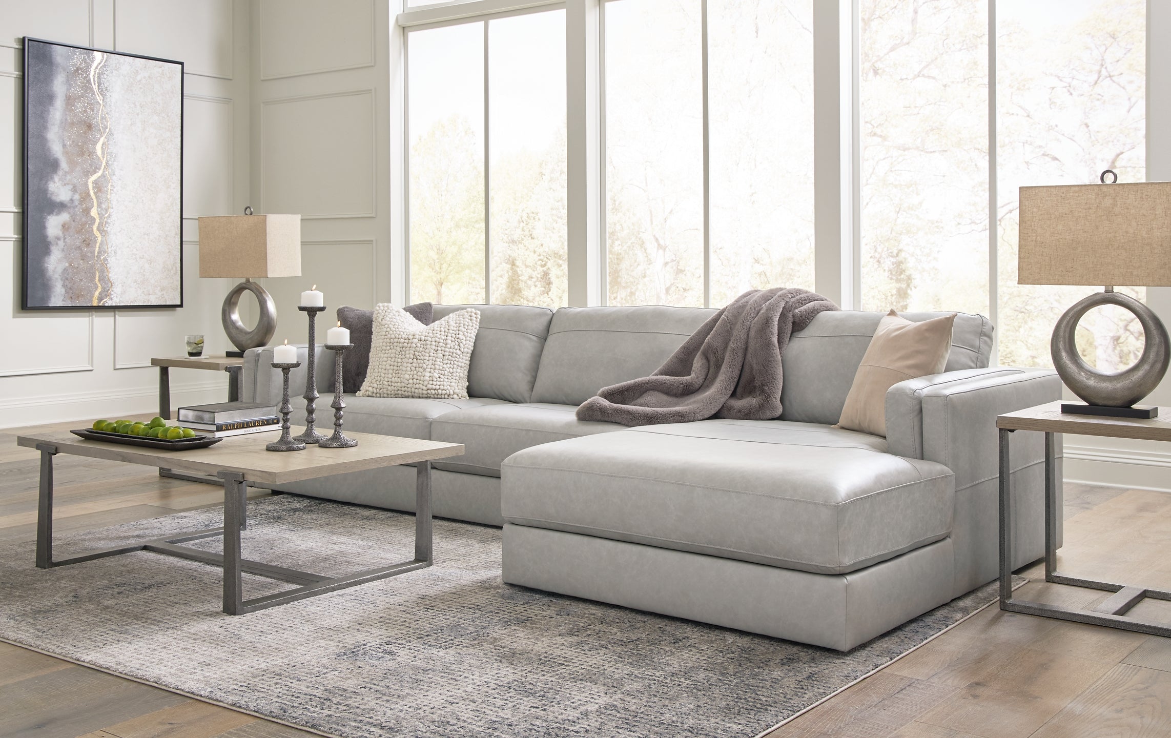 Amiata 2-Piece Sectional with Chaise