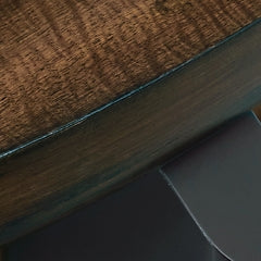 Kraeburn End Table - Brown/Black