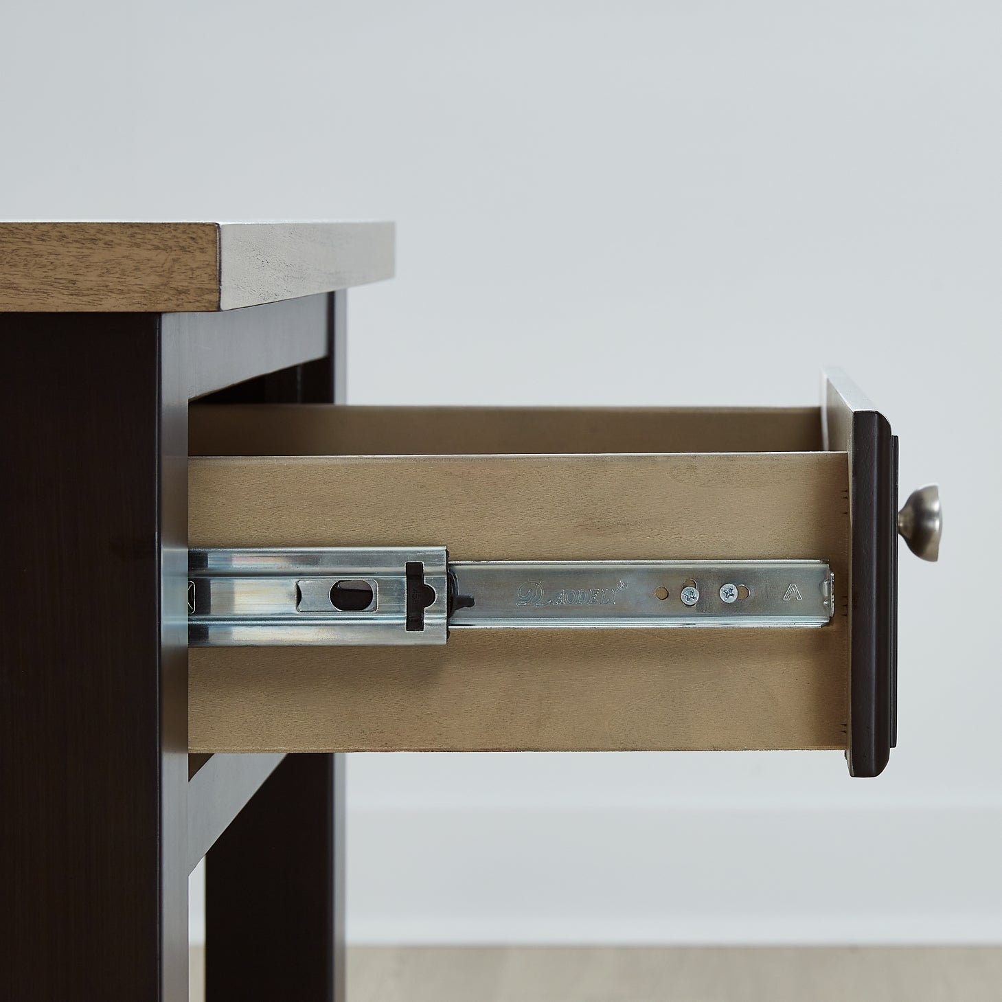 Drazmine End Table - Brown