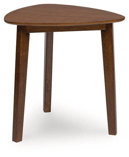 Lyncott 3-Piece Table Set - Brown