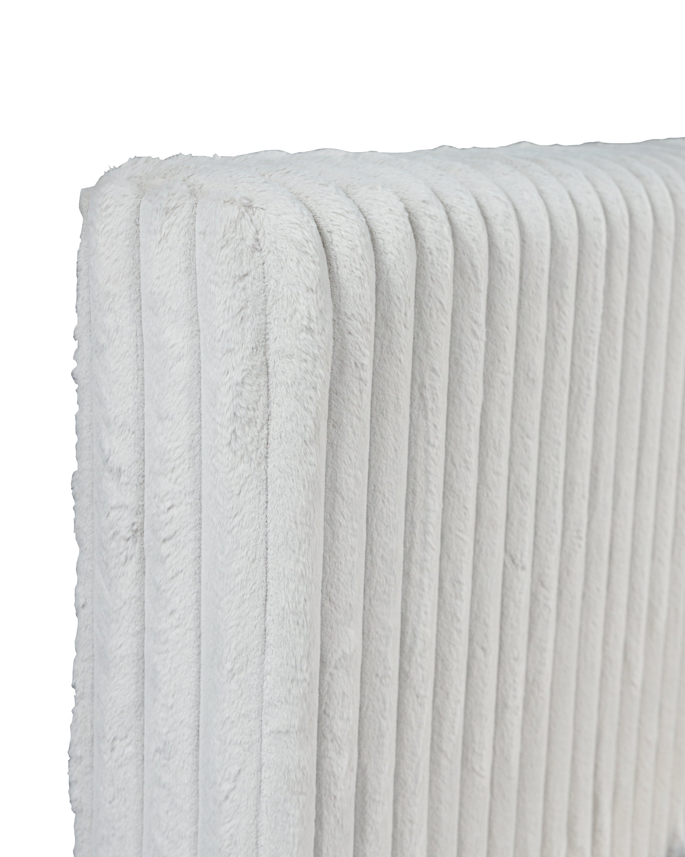 Zuraleus King Upholstered Bed