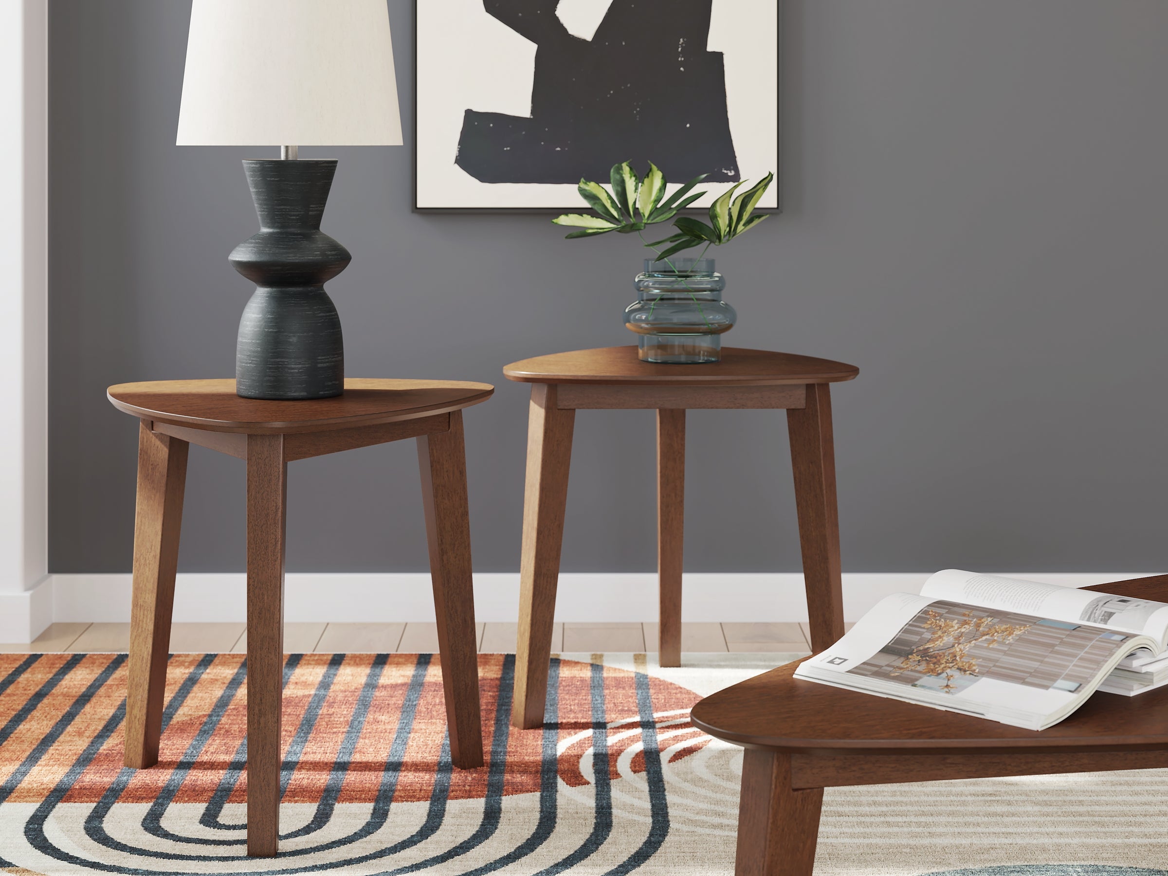 Lyncott 3-Piece Table Set - Brown