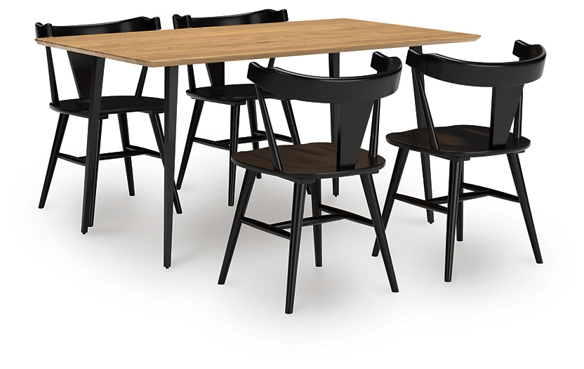 Gretlynn Dining Table and 4 Chairs