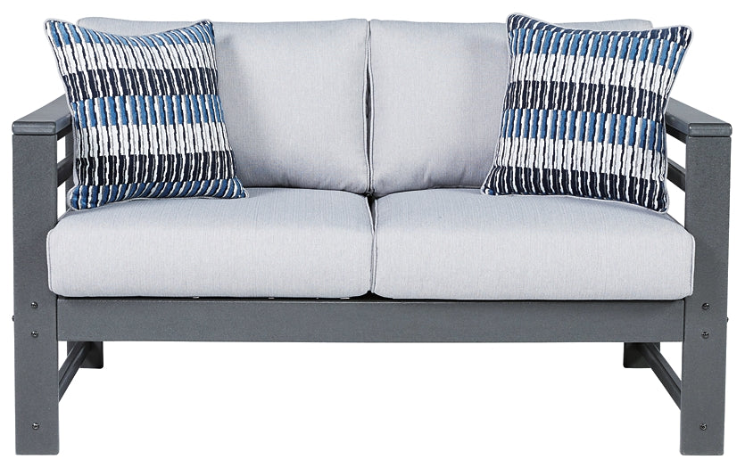 Amora Loveseat w/Cushion