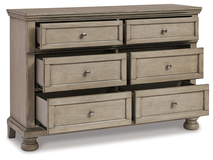 Lettner Dresser