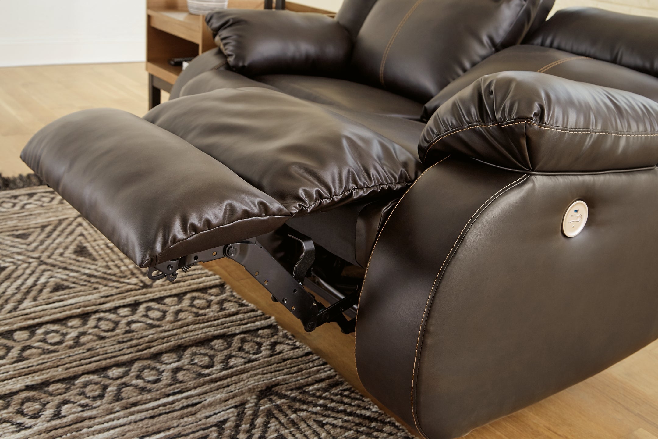 Denoron Reclining Power Loveseat