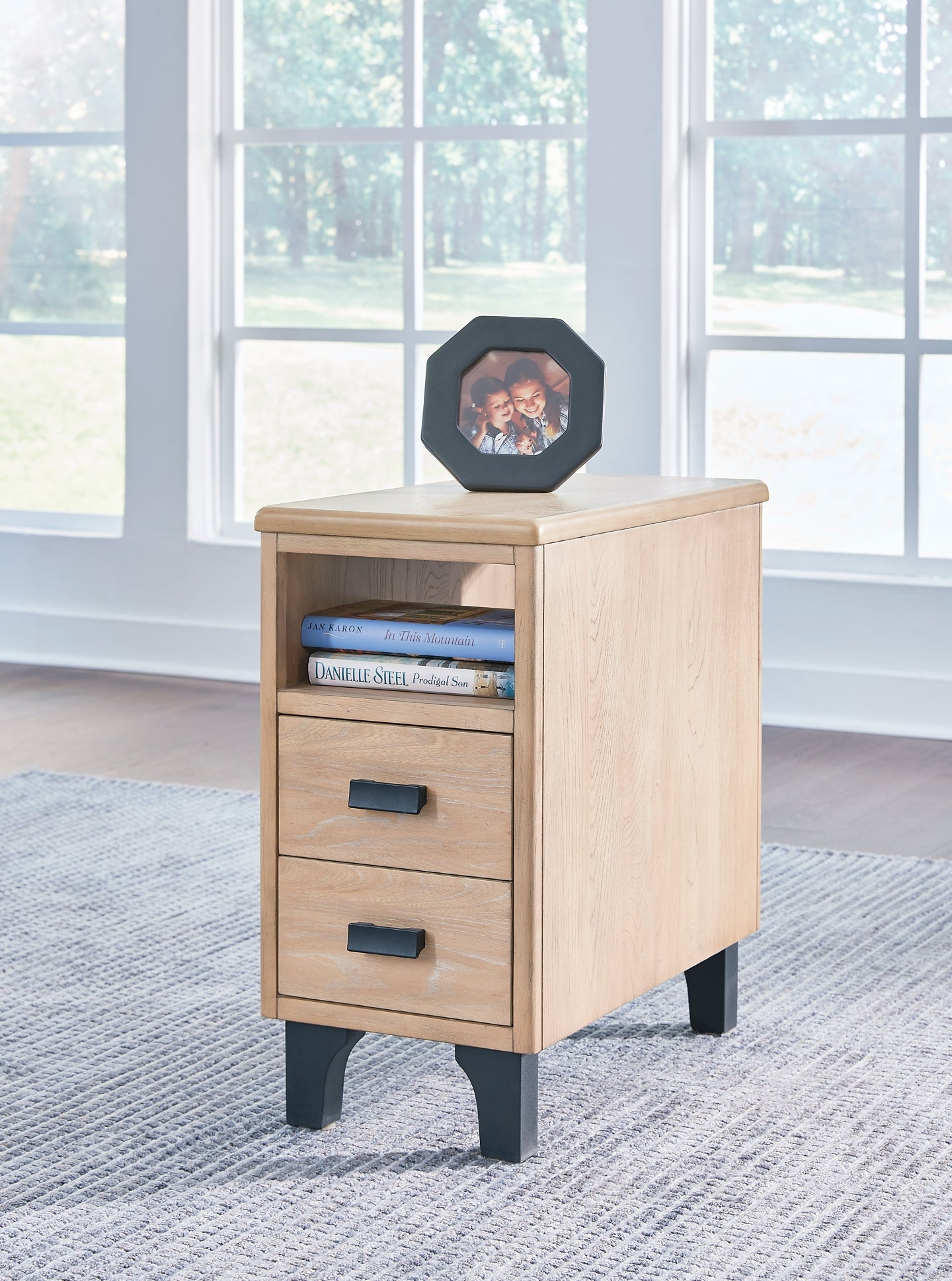 Freslowe Chair Side End Table