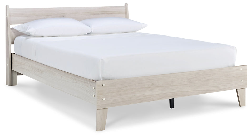 Socalle Queen Platform Bed with Dresser