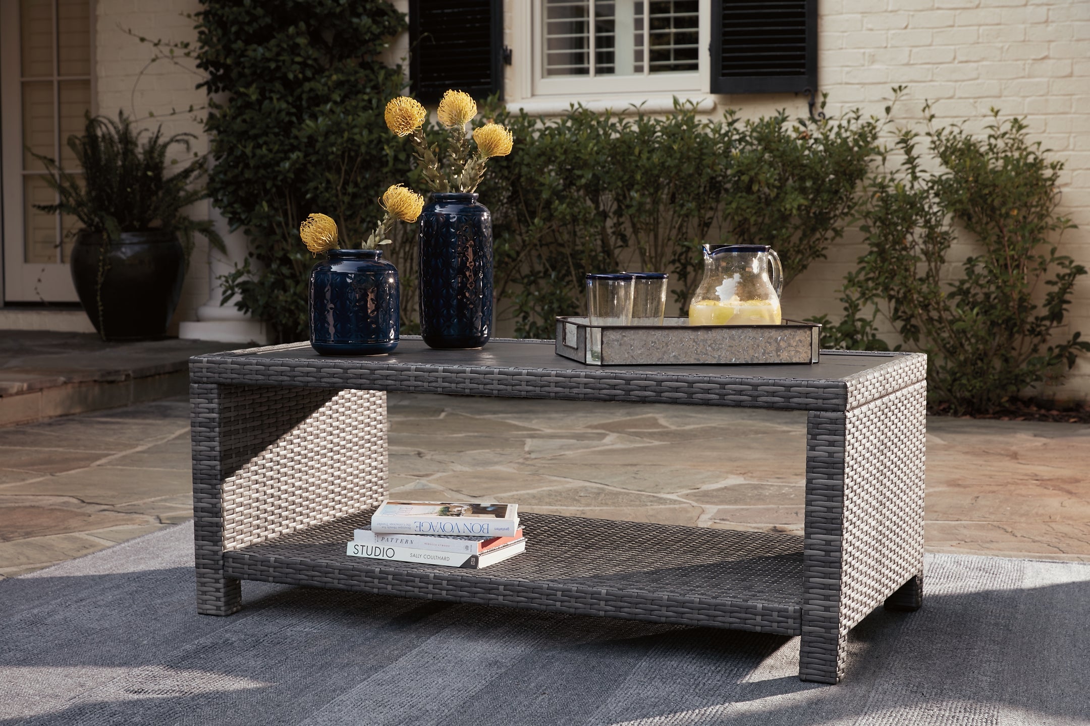 Salem Beach Outdoor Coffee Table with 2 End Tables
