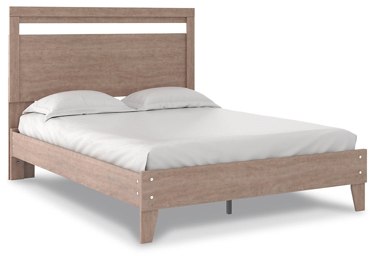 Flannia Queen Platform Bed with Dresser and Chest