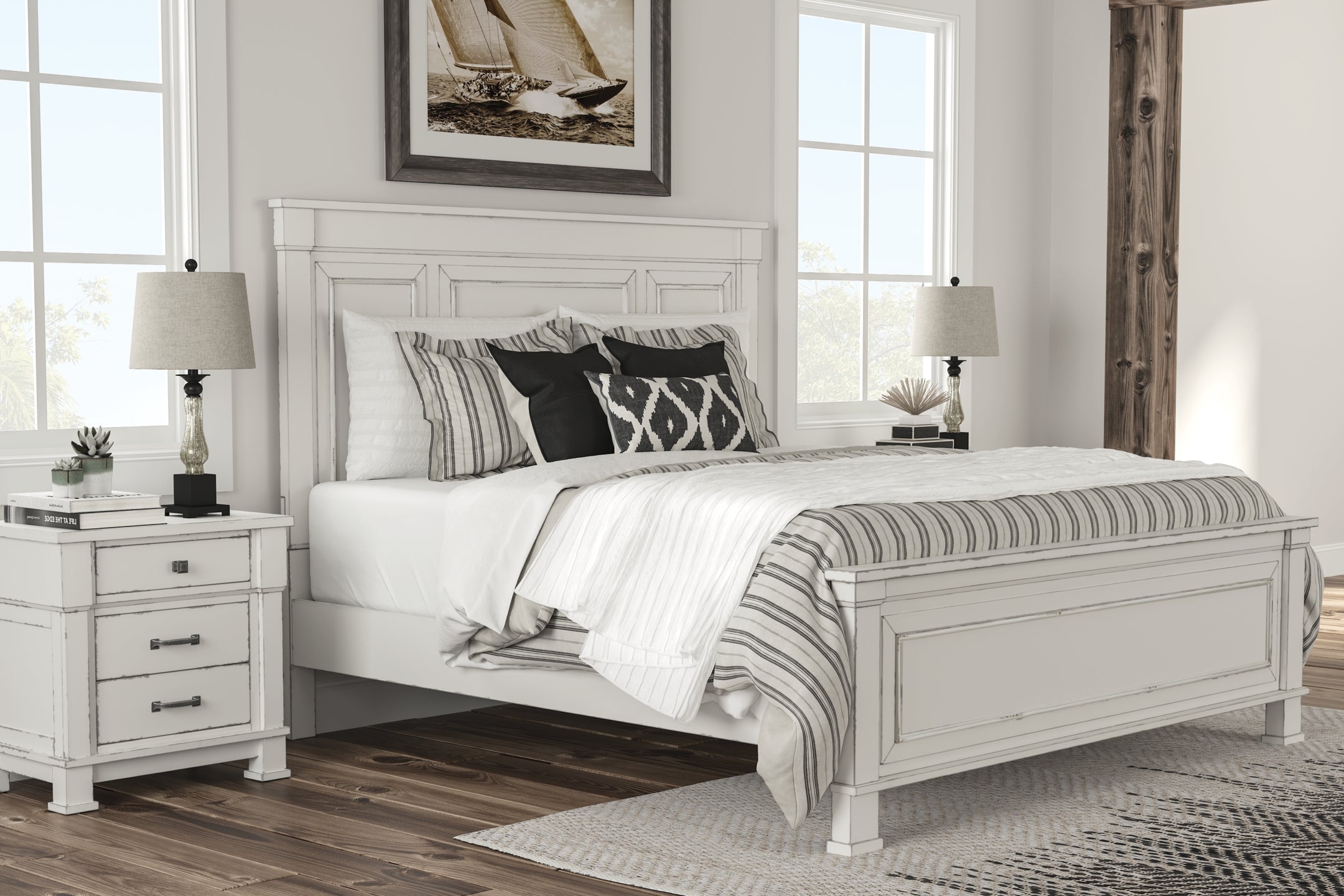 Jennily King Panel Bed with 2 Nightstands