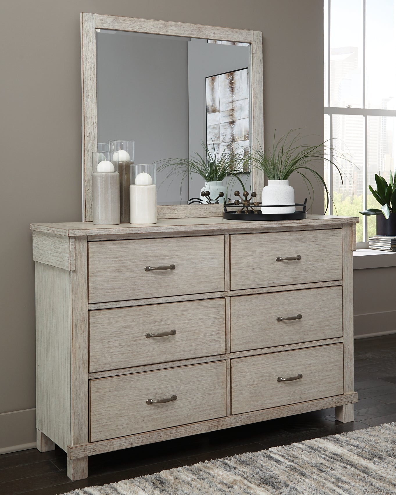 Hollentown Queen Panel Bed with Mirrored Dresser and Chest